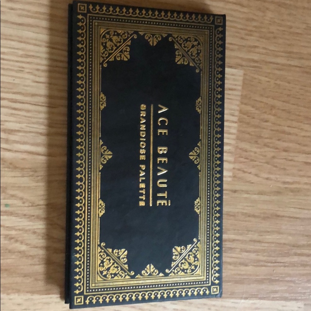 ACE BEAUTE grandiose Palette
